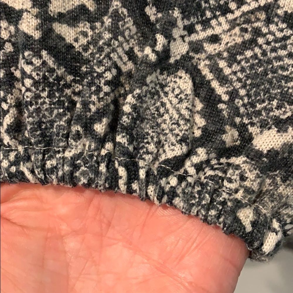 NWT Mauby Open front cardigan python charco… - Picture 5 of 11